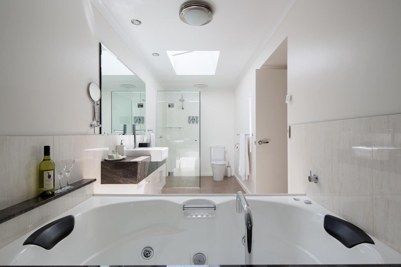 Luna Blu - Luxury B&B Rhyll Экстерьер фото